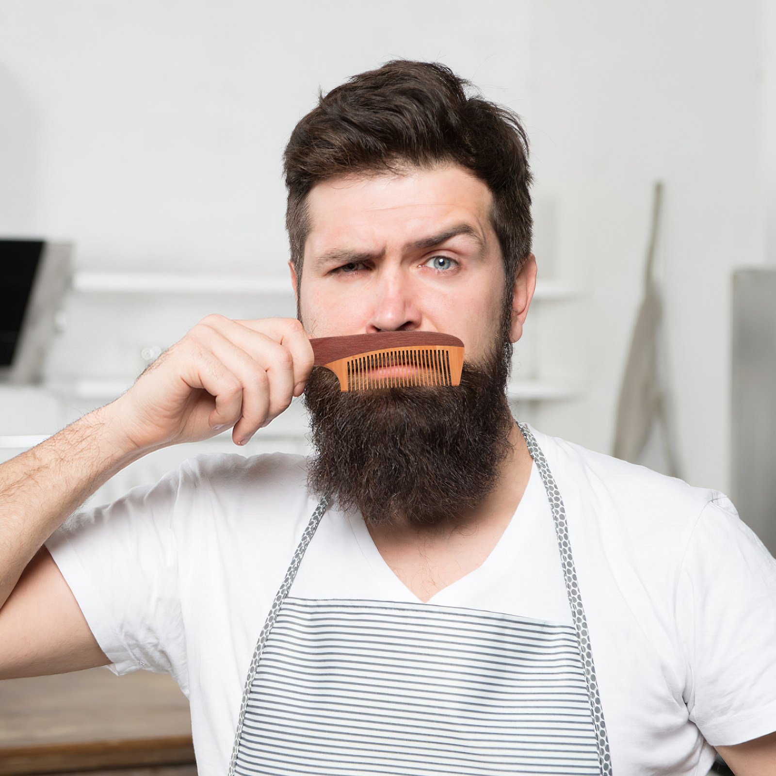 Pettine per barba da uomo, pet - Beard Oil recensione e prezzo